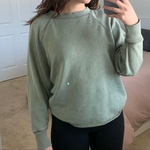 American Eagle crew neck